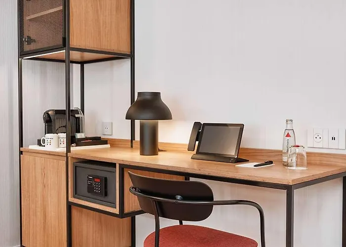 Hotel H4 Paris Pleyel *